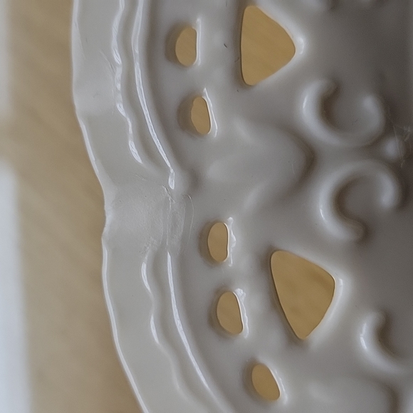 Skye McGhie Cream Lace Fine Porcelain Tea Service Set. - Picture 15 of 16